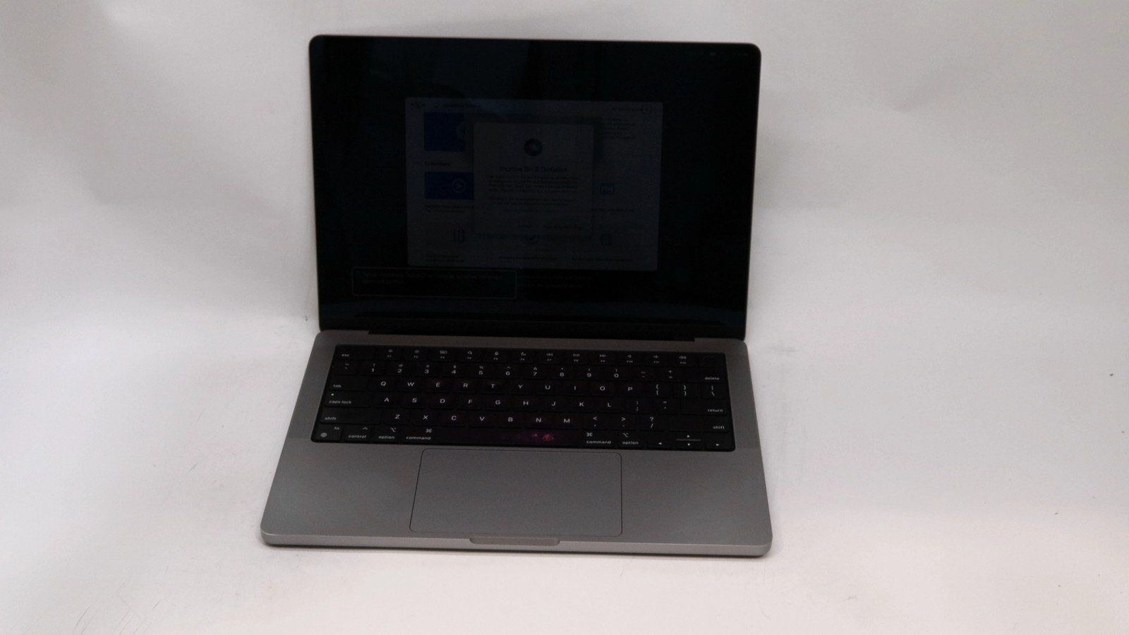 Apple MacBook Pro A2442 14 M1 Pro 8-Core 16GB 512GB Gray 2021