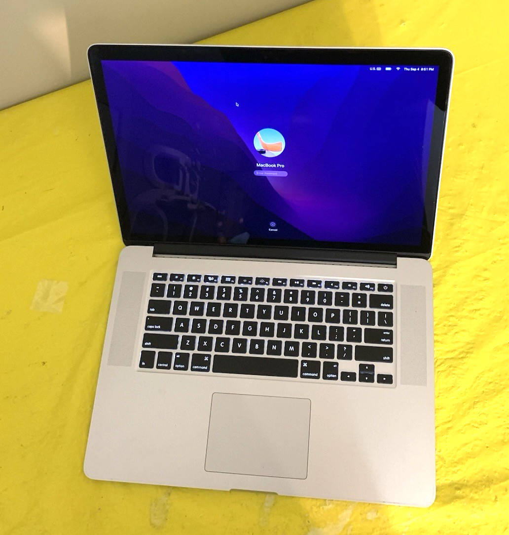 Apple MacBook Pro A1398 15″ Retina 2015 Core i7 2.80GHz 16GB 500GB SSD Monterey