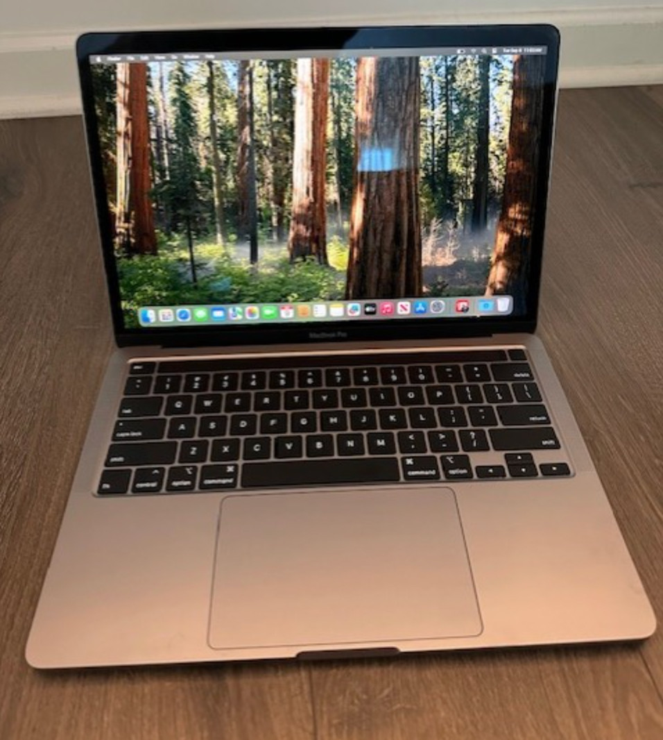 Apple MacBook Pro (13-inch, 8GB RAM, 256GB SSD Storage, Magic Keyboard) – Silver