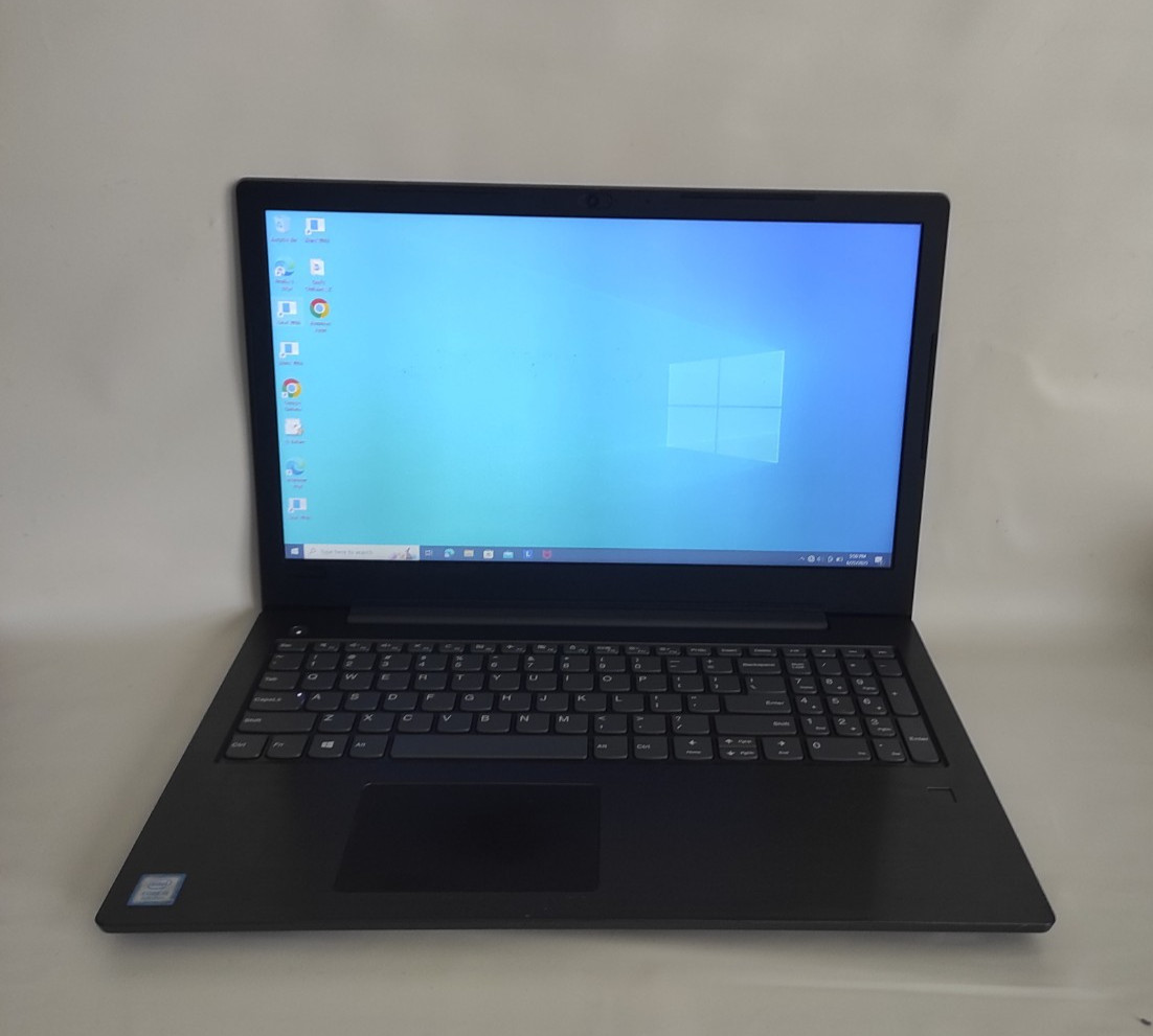 Lenovo V330-15IKB 15.6″ 2.50GHz i5-7200U 8gb Ram DDR4 ….  11-92
