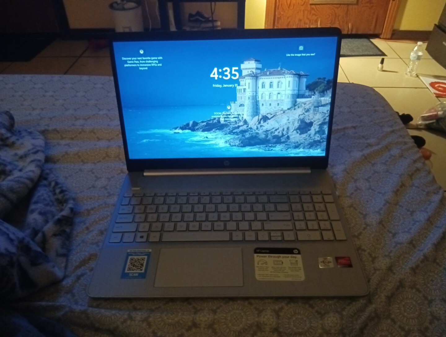 HP 15-ef1071wm 15.6″ (128GB SSD, AMD Athlon 3050U, 3.20GHz, 4GB RAM) Windows 11