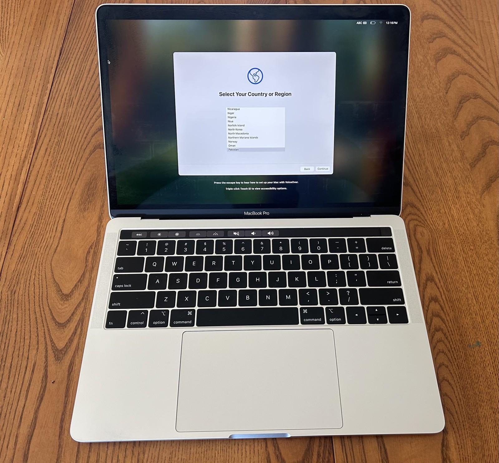 Apple Macbook Pro A2159 13.3″ Touch Retina i5-8257U 1.4 GHz 16GB 512GB Sequoia