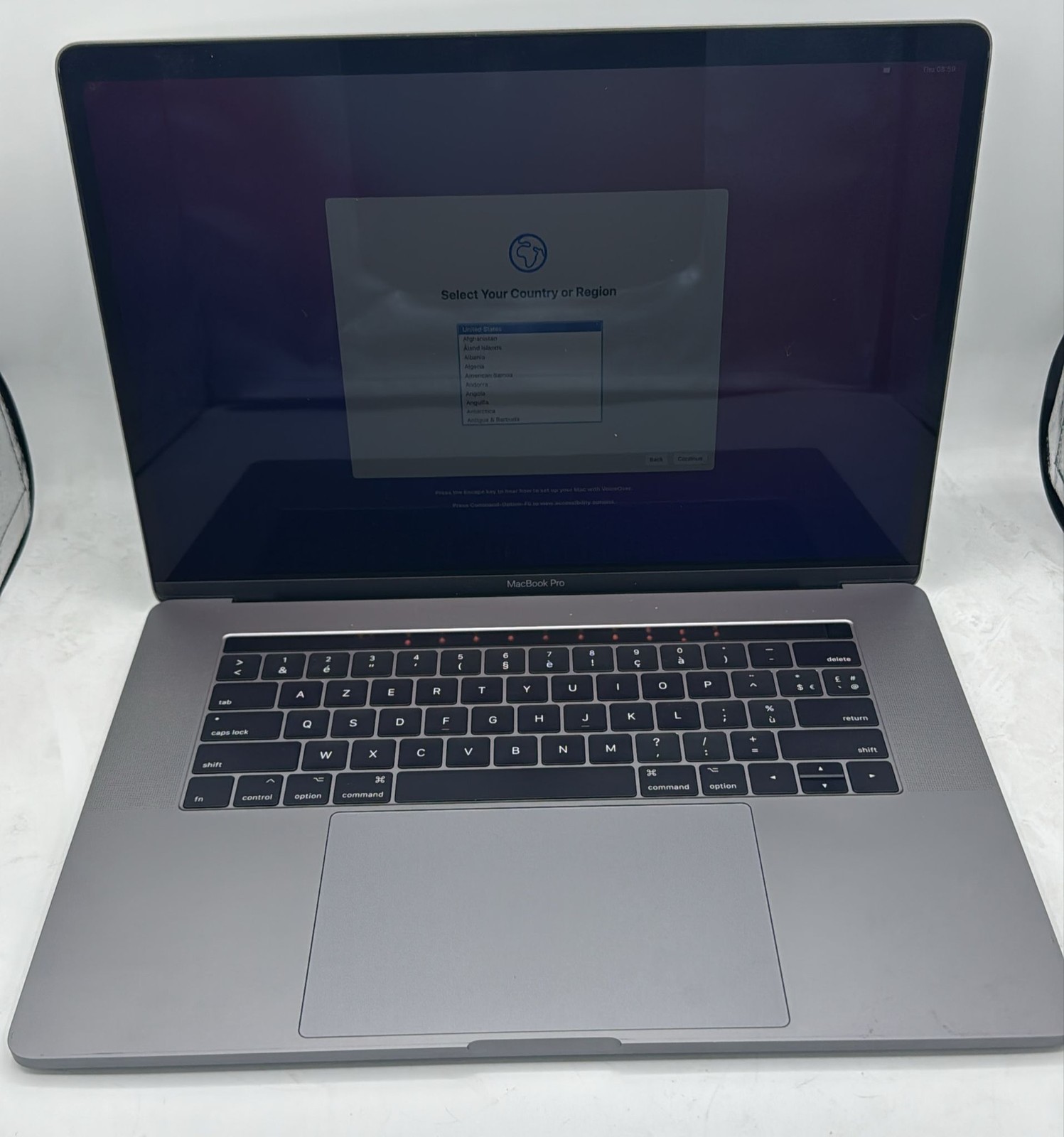 Apple Macbook Pro 15″ Space Gray i7 2.9GHz 16GB 1TB SSD – A1707 – AZERTY (/SP…