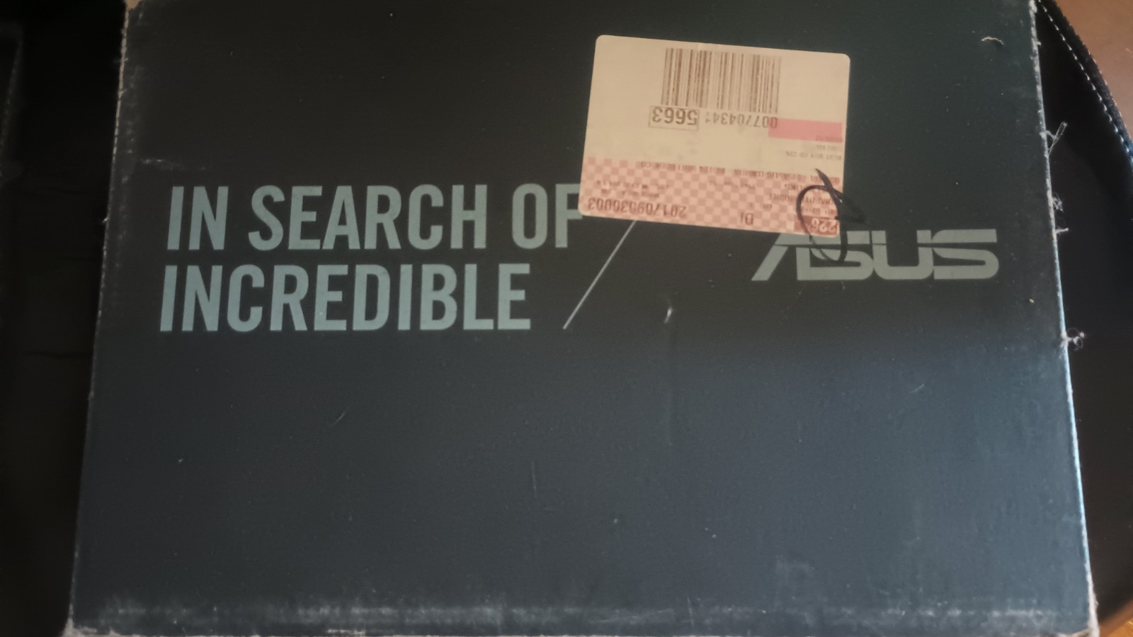 ASUS Q304UA COMES WITH ORIGINAL BOX