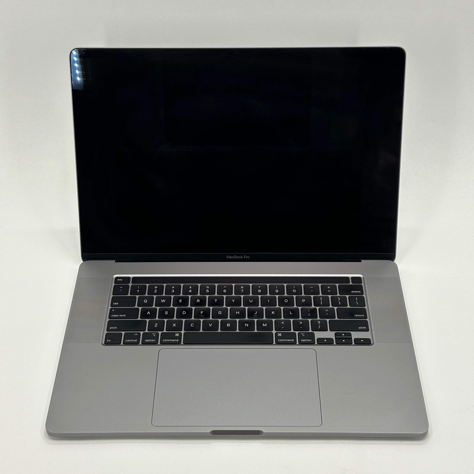 2019 Apple MacBook Pro 16″ i9 2.3GHz 16GB RAM 1TB SSD Silver Bright Spots