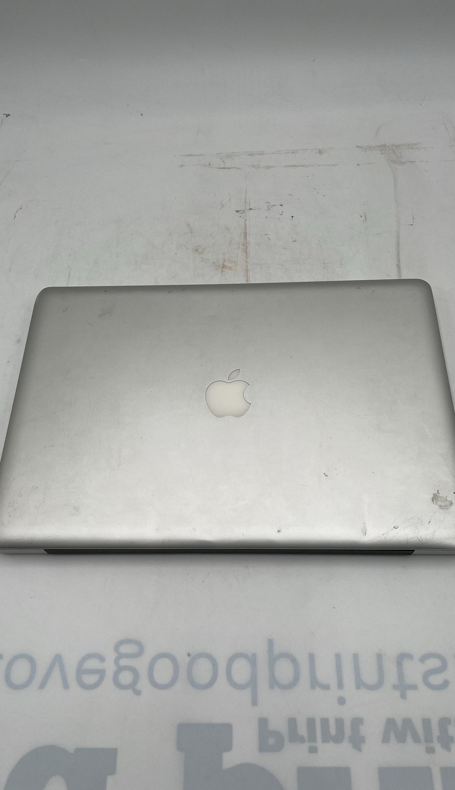 Apple MacBook Pro 15″ Mid 2009 2.53GHz Intel Core 2 Duo
