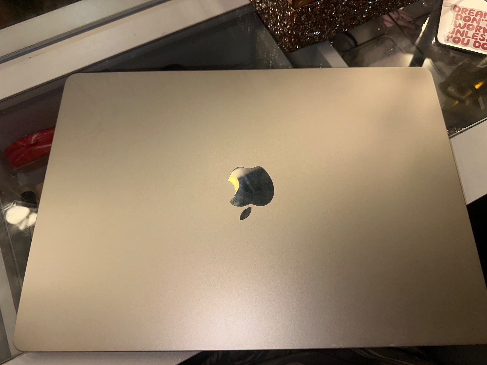 Apple MacBook Air 15.3″ (256GB SSD, M2, 8GB) Laptop – Starlight – MQKU3LL/A…