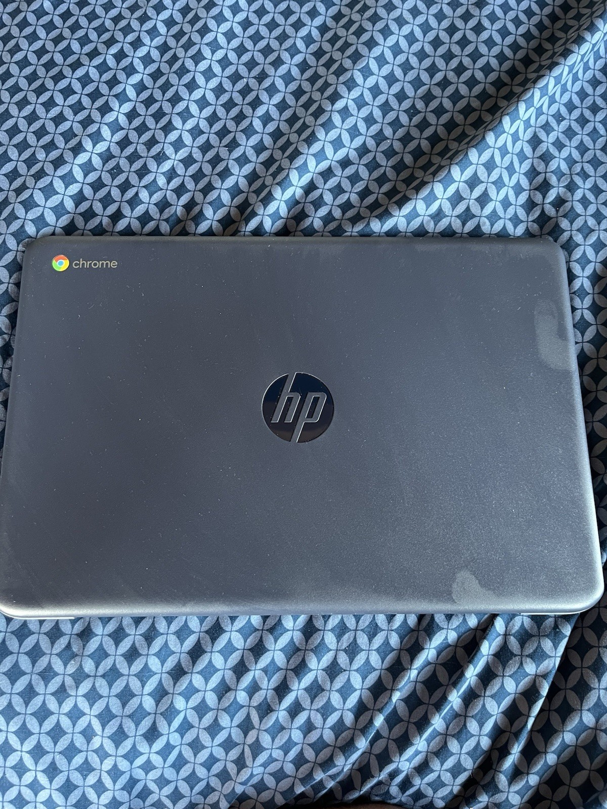 Ho Chromebook With Bag And Charger