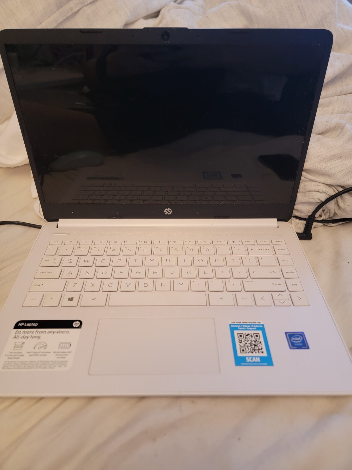 HP 14DQ0052DX 14″ (64 GB, SSD, Intel Celeron N, 1.10 GHz, 4 GB) Laptop -…