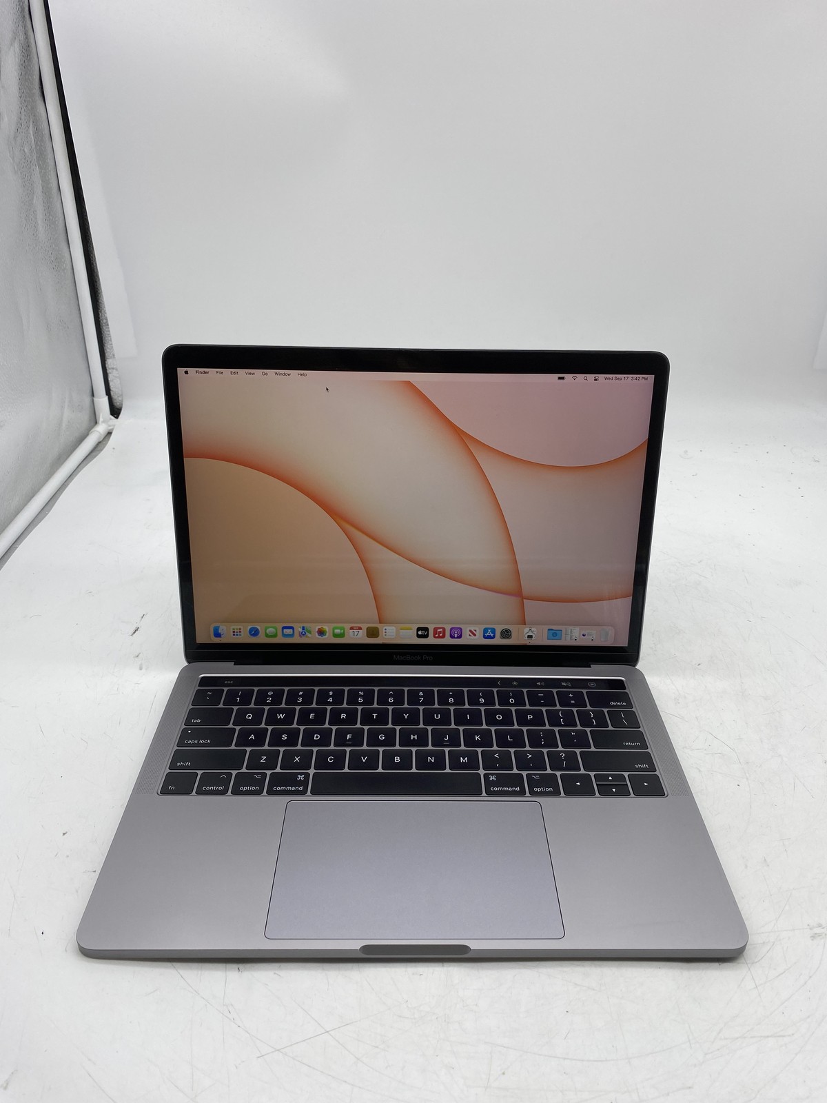 Apple MacBook Pro 13″ Touch Late 2016 Intel Core i7 6567U 16GB RAM 512GB SSD