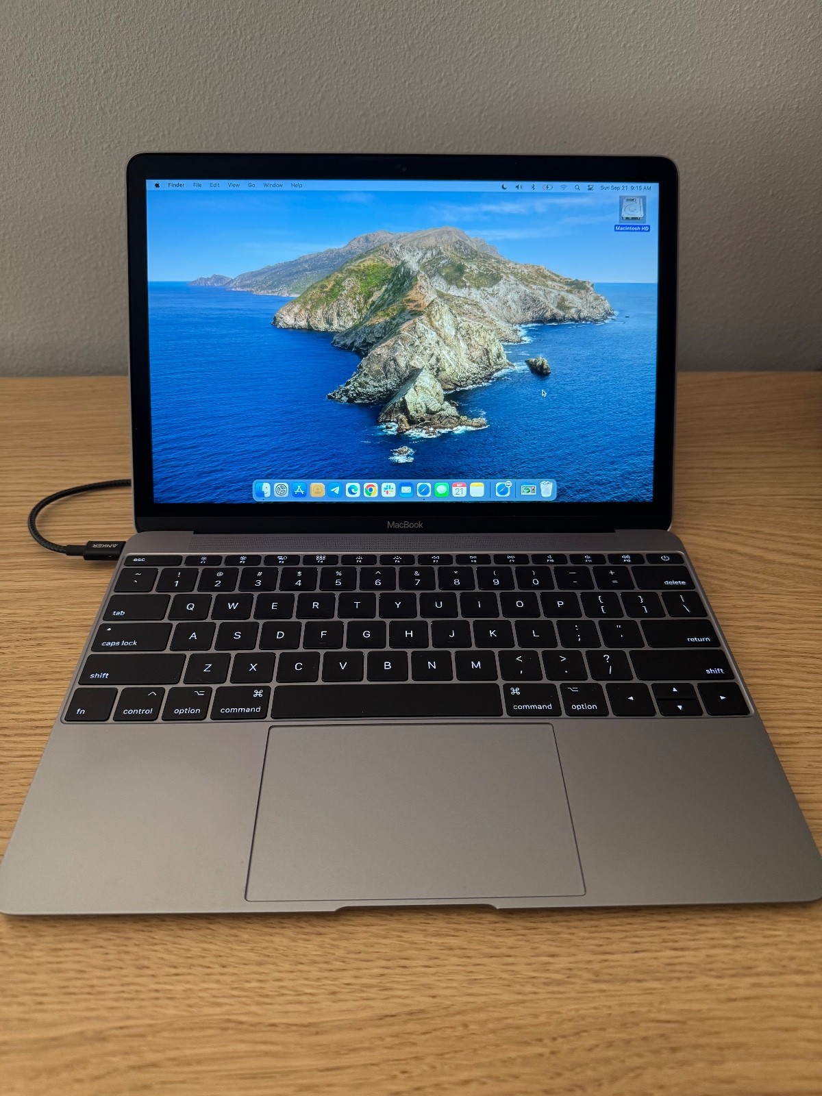 MacBook 12″ (2017)  1.4Ghz i7, 16GB Ram, 500GB SSD *EXCELLENT*