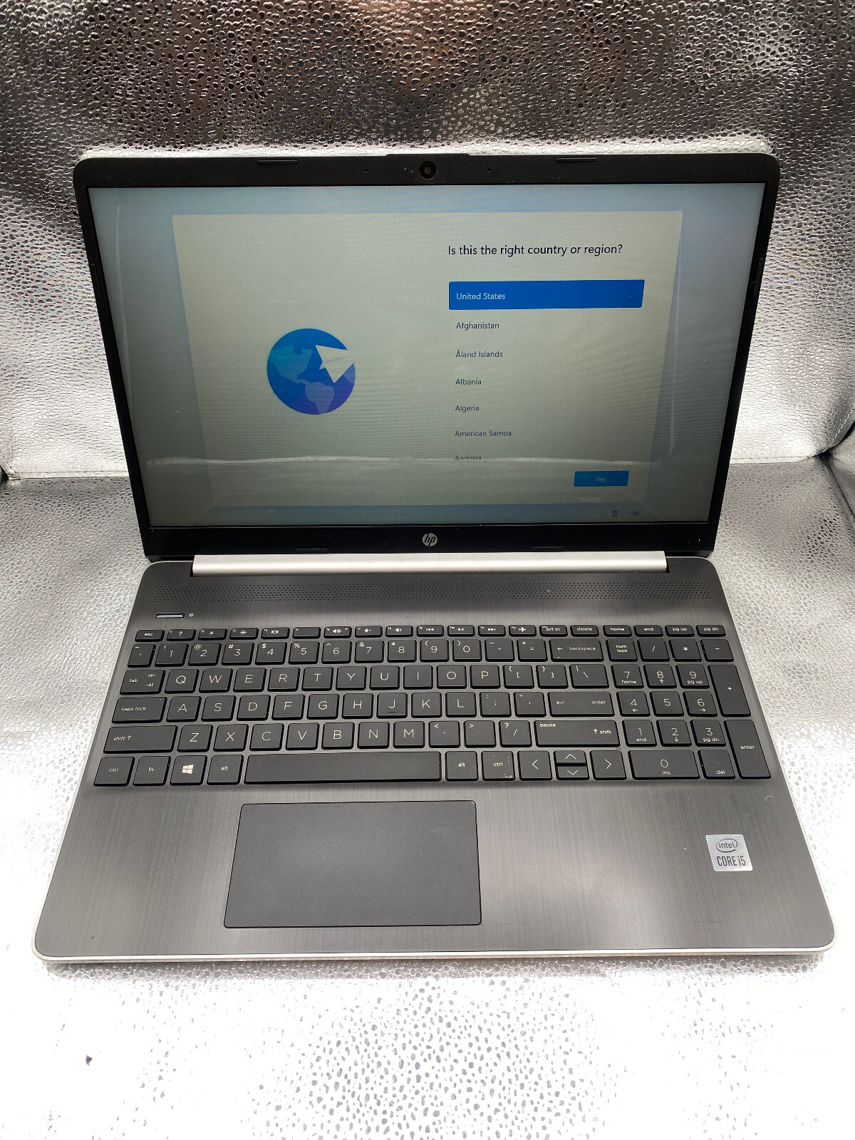 HP 15-DY1045NR Laptop, i5-10035G1 @ 1.0 GHZ, 16GB RAM, 256GB NVME, Windows 11