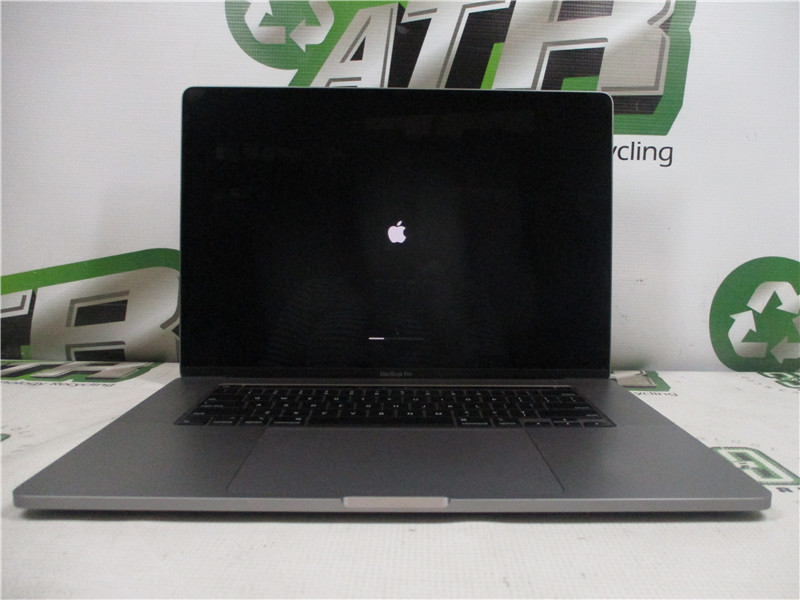 Apple MacBook Pro A2141 Laptop i7-9750H 2.6GHz 32GB RAM 512GB SSD macOS Sequoia