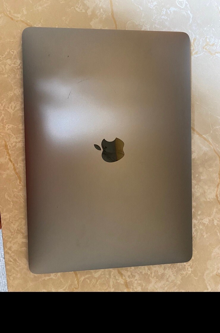 Apple MacBook Pro 13.3″ (128GB SSD, Intel Core i5 8th Gen., 3.90 GHz, 8GB)…