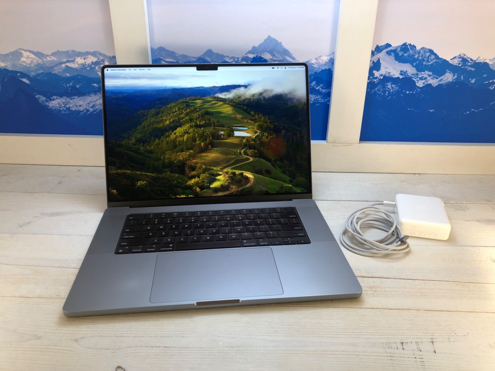 Apple MacBook Pro 2021 16″ Laptop 1TB SSD 10C M1 Pro 16C GPU 16GB RAM Space Gray