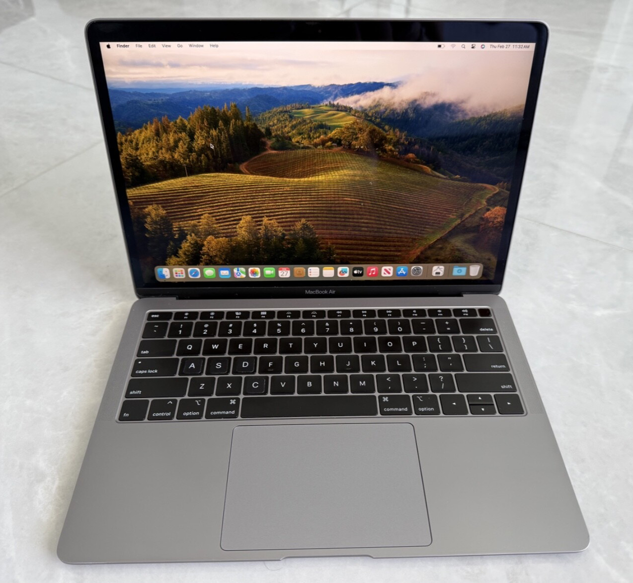Apple MacBook Air 13″ (2018) i5 1.6GHz | 8GB/16GB RAM | 128GB–1.5TB SSD | Tested