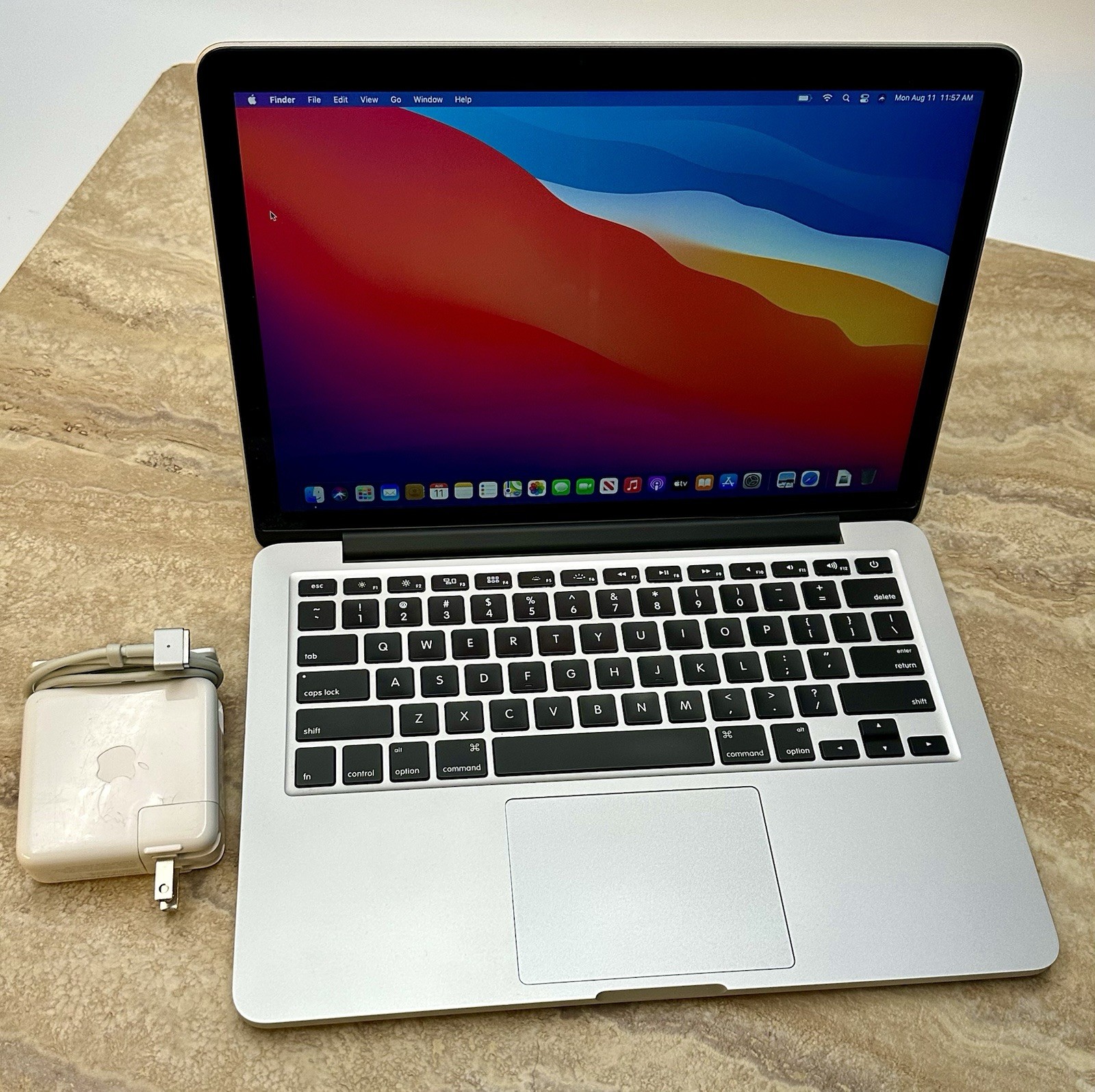 Apple MacBook Pro 13″ A1502 , 2014 Retina Core i5 2.6GHz, 8GB Ram , 128GB SSD