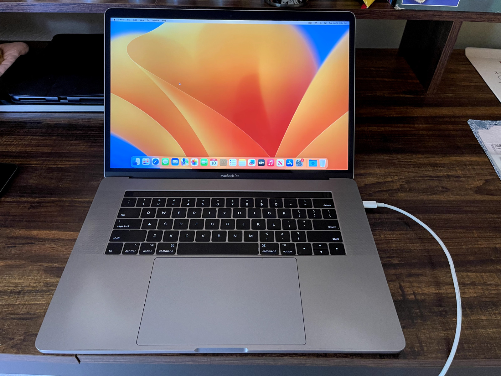 Apple MacBook Pro 15 in 2017 Space Gray/Intel Core i7 2.80 GHz, 256 GB 16 GB AMD