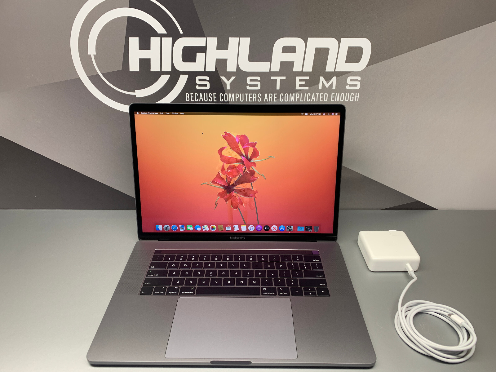 Apple MacBook Pro 15in Touch Bar Quad Core 4.1GHz i7 Turbo 16GB RAM 512GB SSD