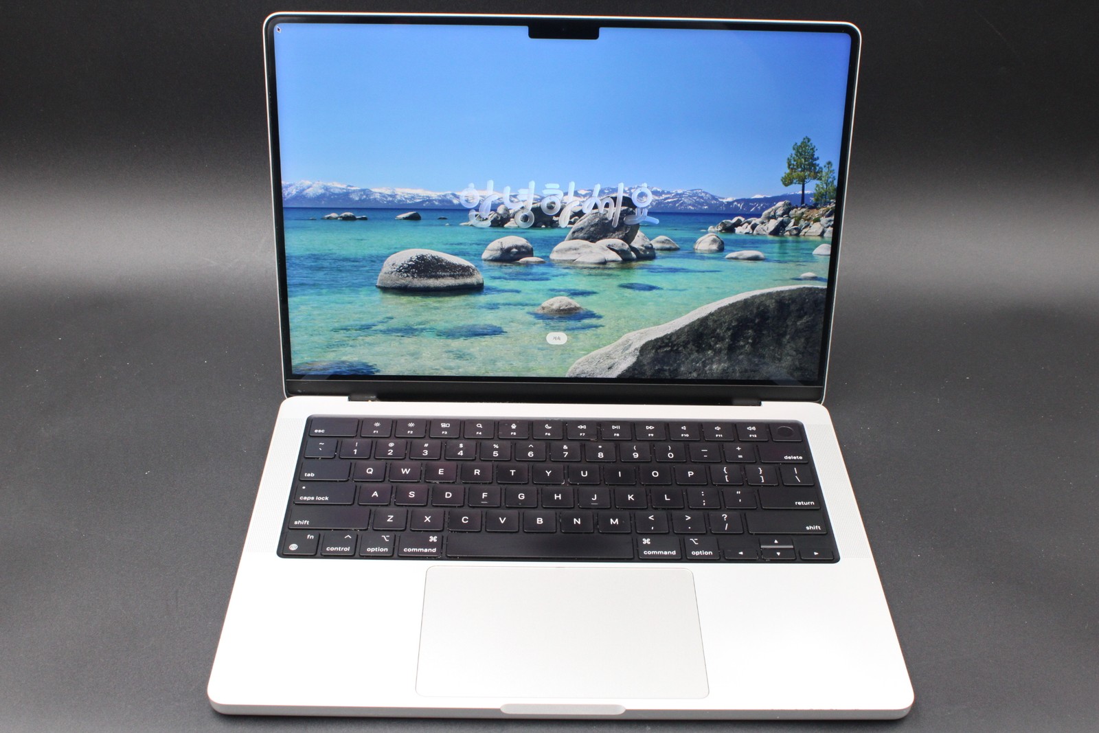 Apple MacBook Pro A2442 (14 Inch, M1 Pro, 16 GB RAM, 512 GB SSD)