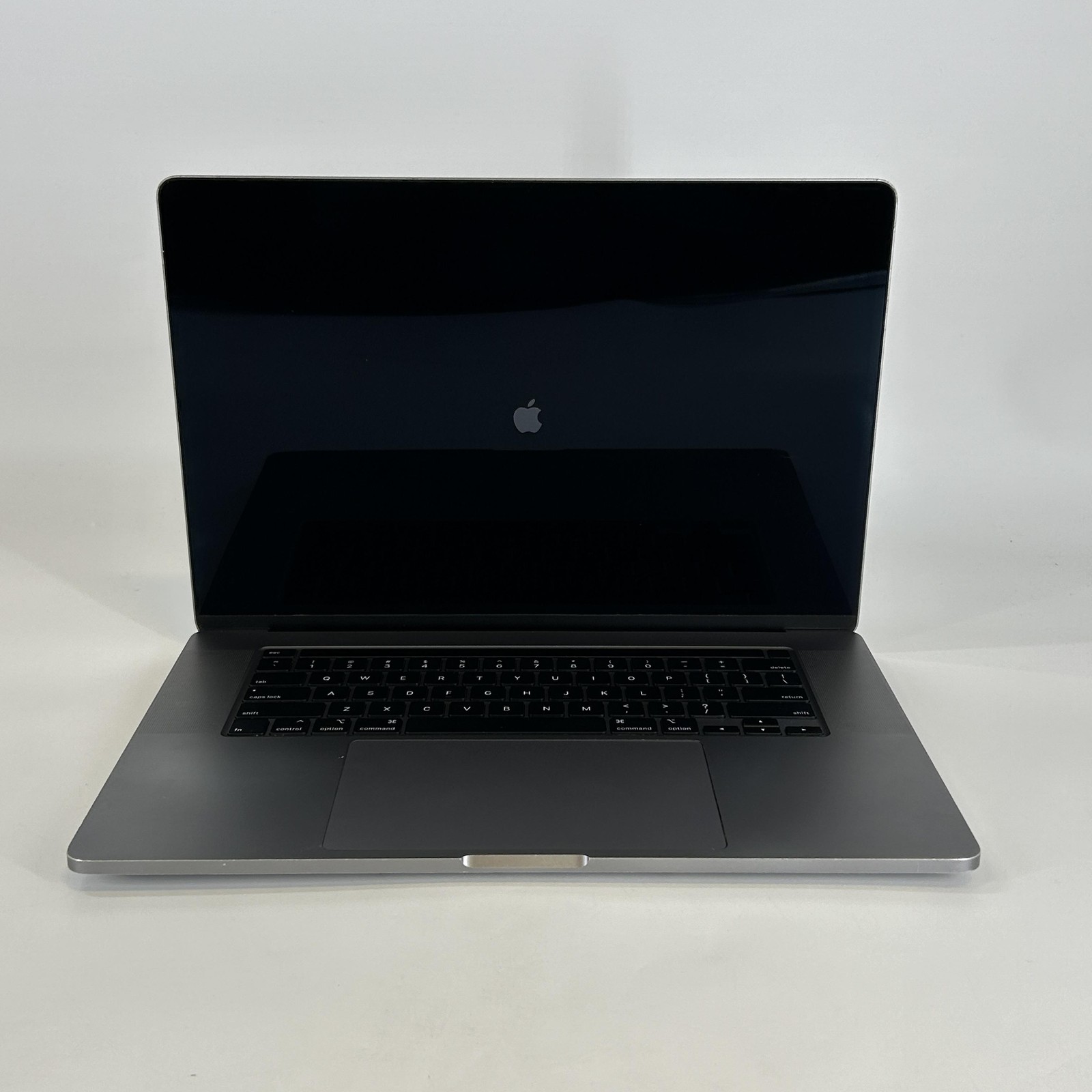 MacBook Pro 16 Touch Bar 2019 2.4 GHz i9 64GB 512GB Radeon Pro 5300M White Spots
