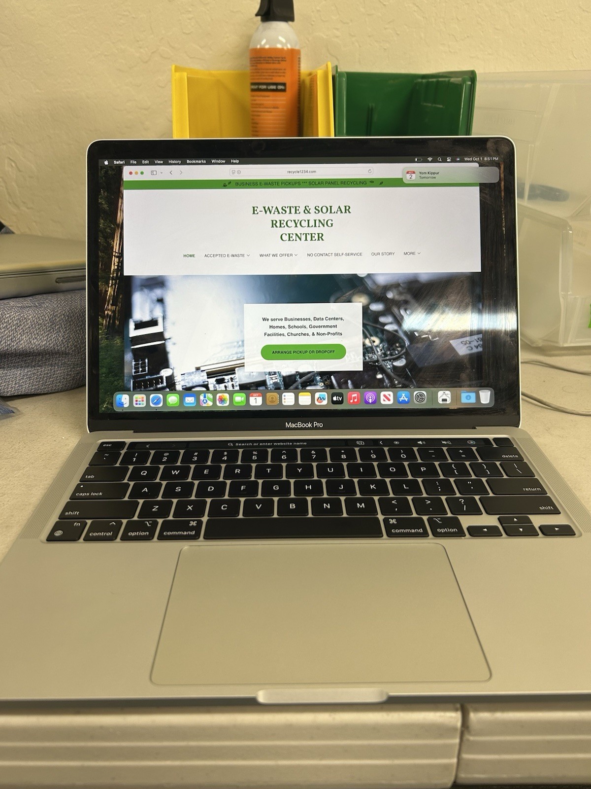 Apple MacBook Pro 2020 M1 13” (M1/8gb/256gb/Sequoia)
