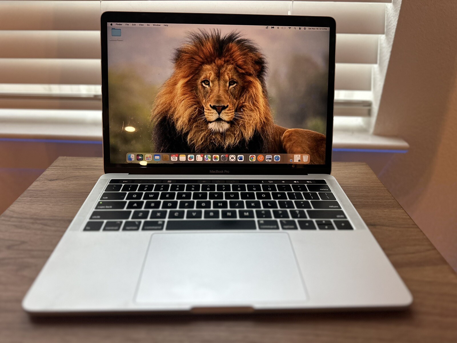 2019 Apple MacBook Pro 13″ Touch Bar Laptop Core i5 2.4GHz 8GB Ram 256 SSD