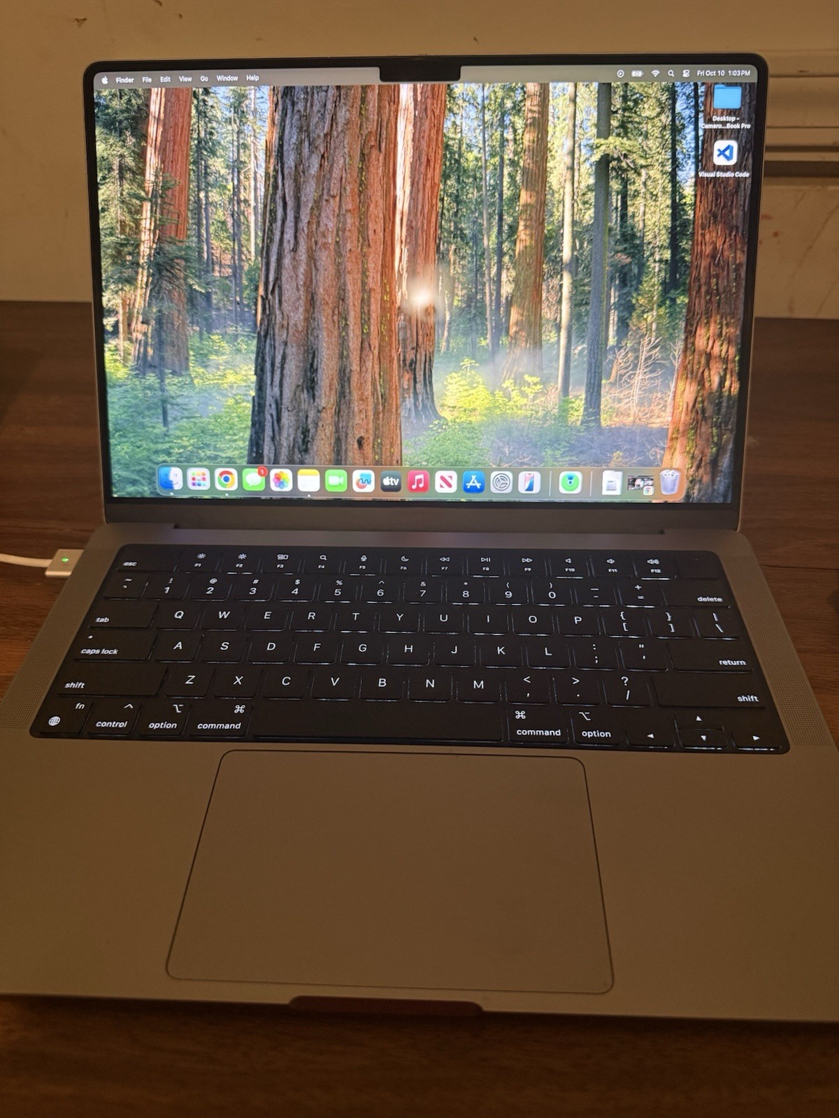 Apple MacBook Pro 14.2″ (512GB SSD, M1 Pro, 16GB) Laptop – Space Gray -…