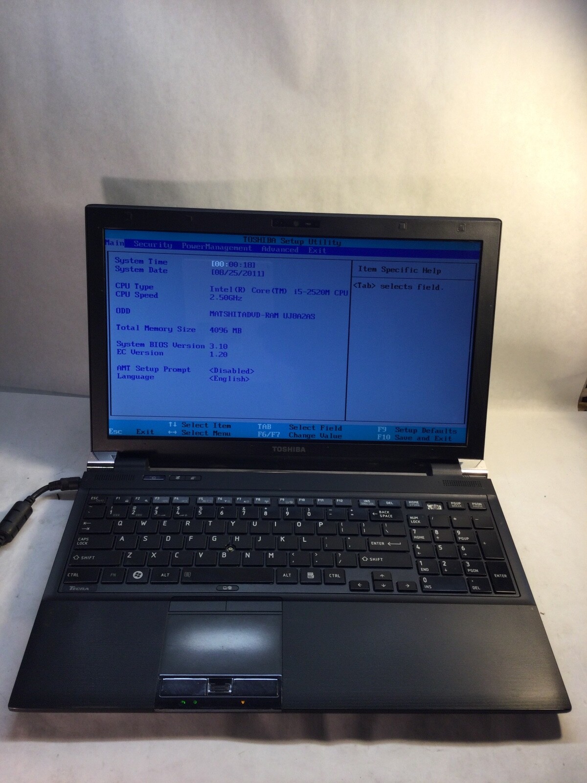 Toshiba Tecra R850-S8522 15″ Intel Core i5-2520M- MISSING KEY  – MZ