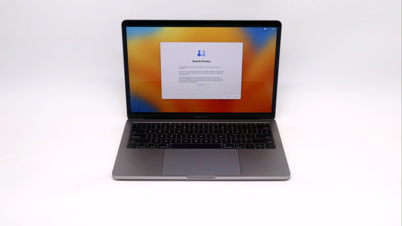 Apple MacBook Pro Retina 13″ Core i5 8GB SSD 512GB Gray 2017 – Good