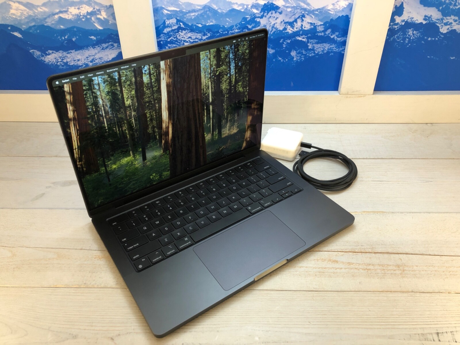 Apple MacBook Pro 2023 14″ Laptop 512GB M3 Pro 18GB RAM Space Black Excellent