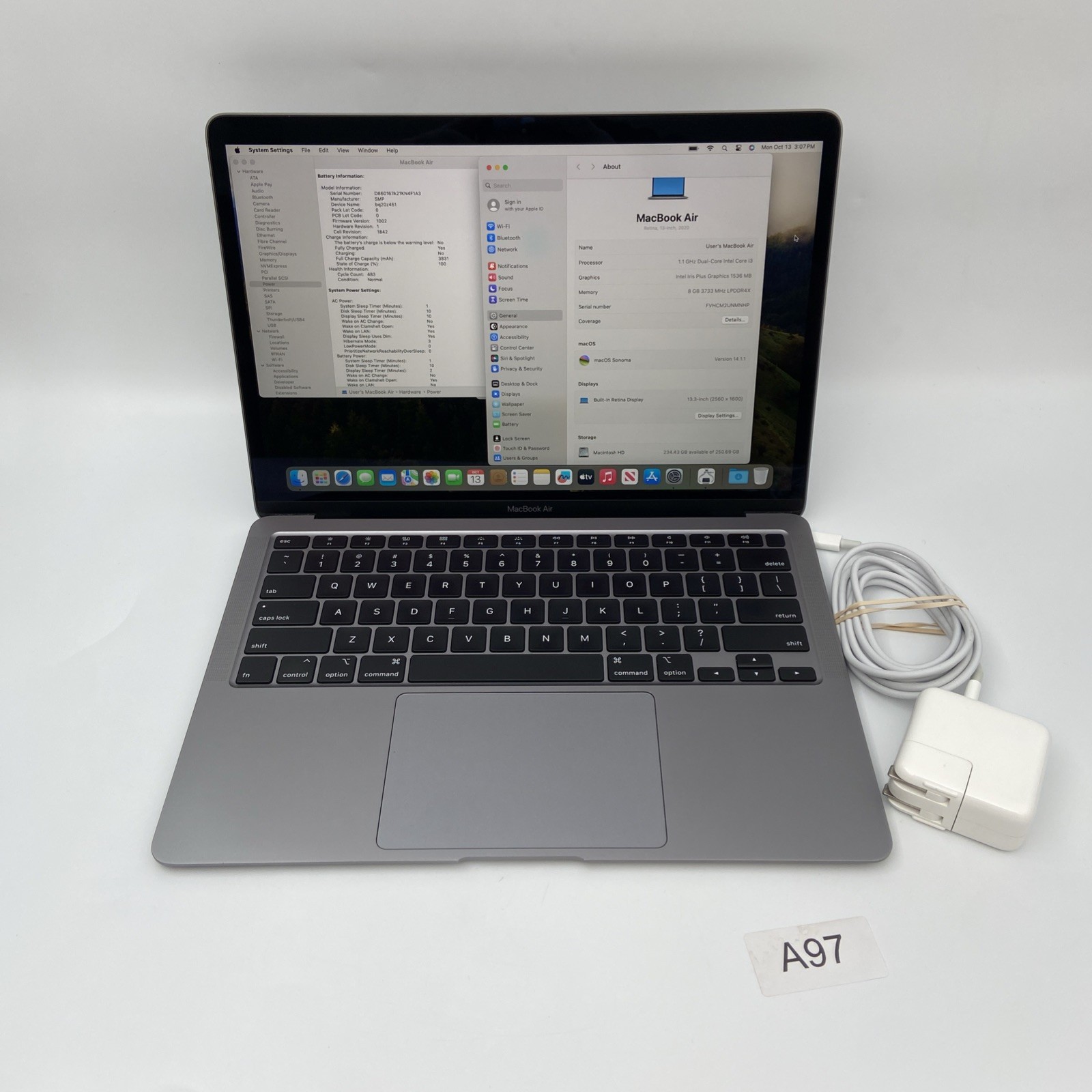 2020 Apple MacBook Air 13″ i3 1.1GHz 8GB 256GB Space Gray –  A2179 – USED