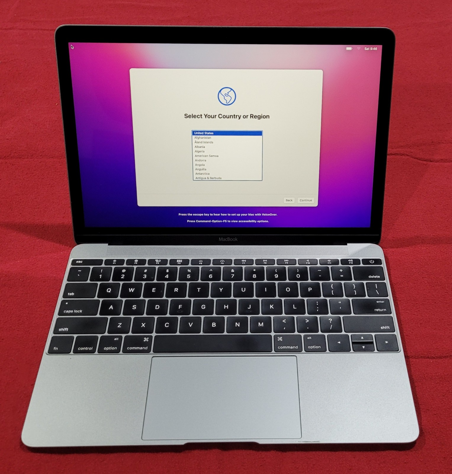 Apple MacBook A1534 12″ Early 2016 m5 1.20GHz 8GB 512GB Space Gray Low Cycles