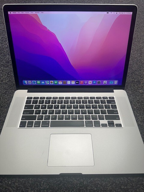 2015 Apple MacBook Pro 15″ Retina – 2.5ghz i7  – Touch Pad/Key Issue