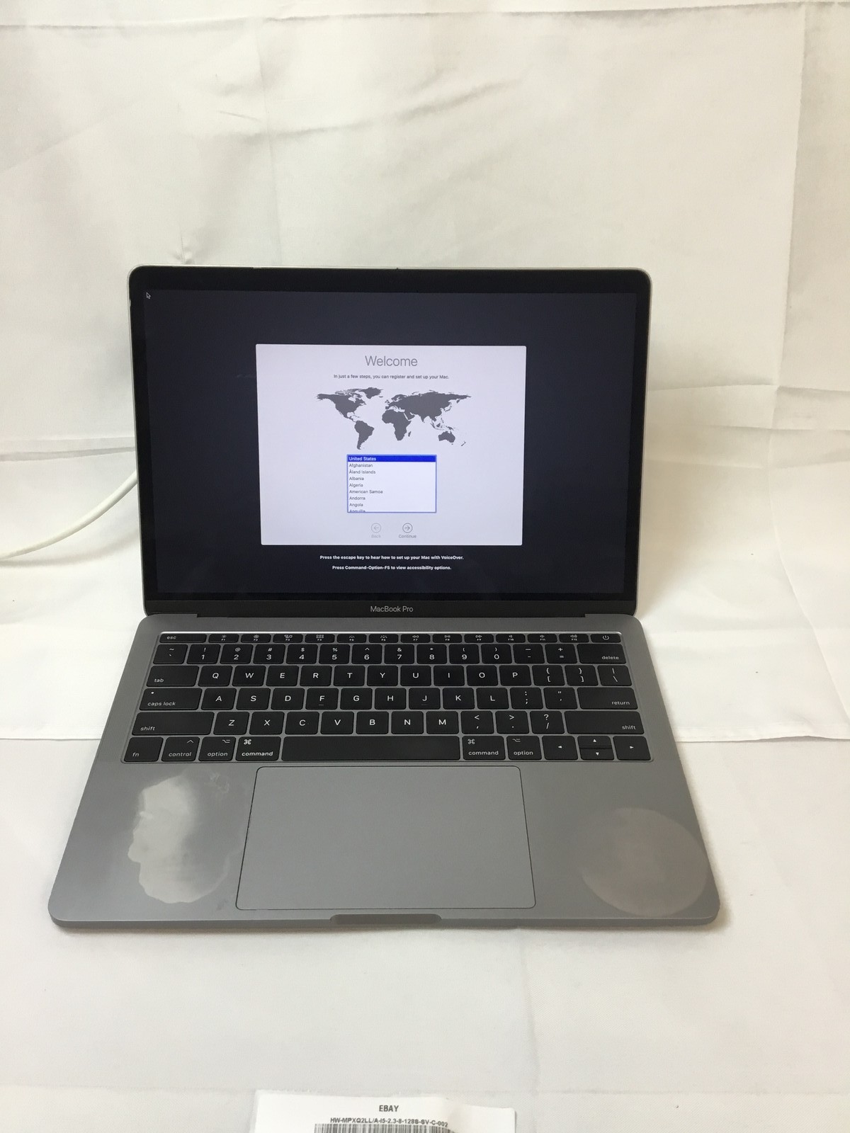 Apple MacBook Air (E2014) “Core i5″ 13.3” 1.4 GHz 8 GB 128 GB SSD Grade C