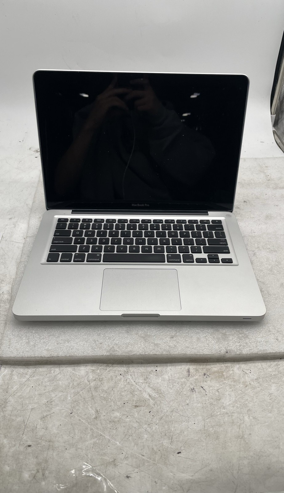 Apple MacBook Pro 13″ Mid 2012 Intel Core Laptop No HDD
