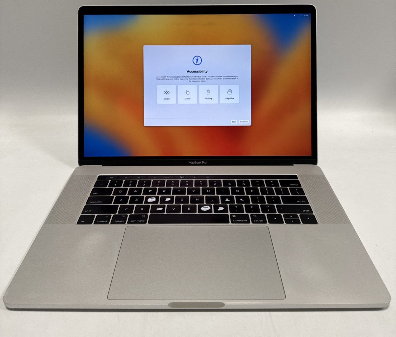 Apple MacBook Pro 15″ 2017 i7-7820HQ @ 2.9GHz 16GB 512GB SSD Ventura 13.2