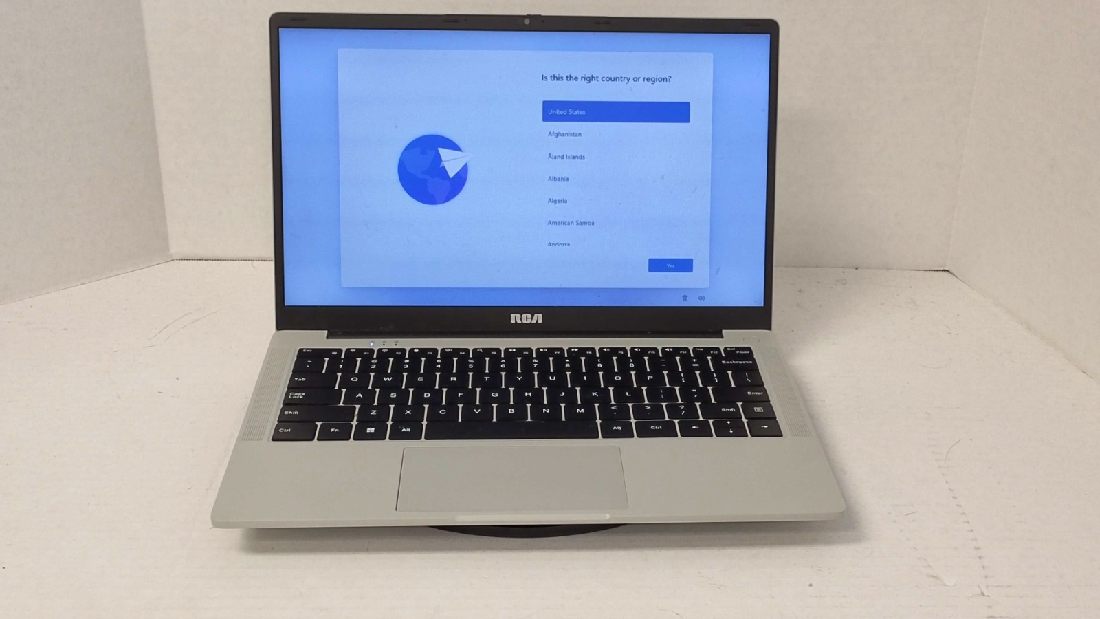 RCA RWNC214H34 Celeron N4020-1.1GHz 4GB MEM 128GB SSD W11H-S