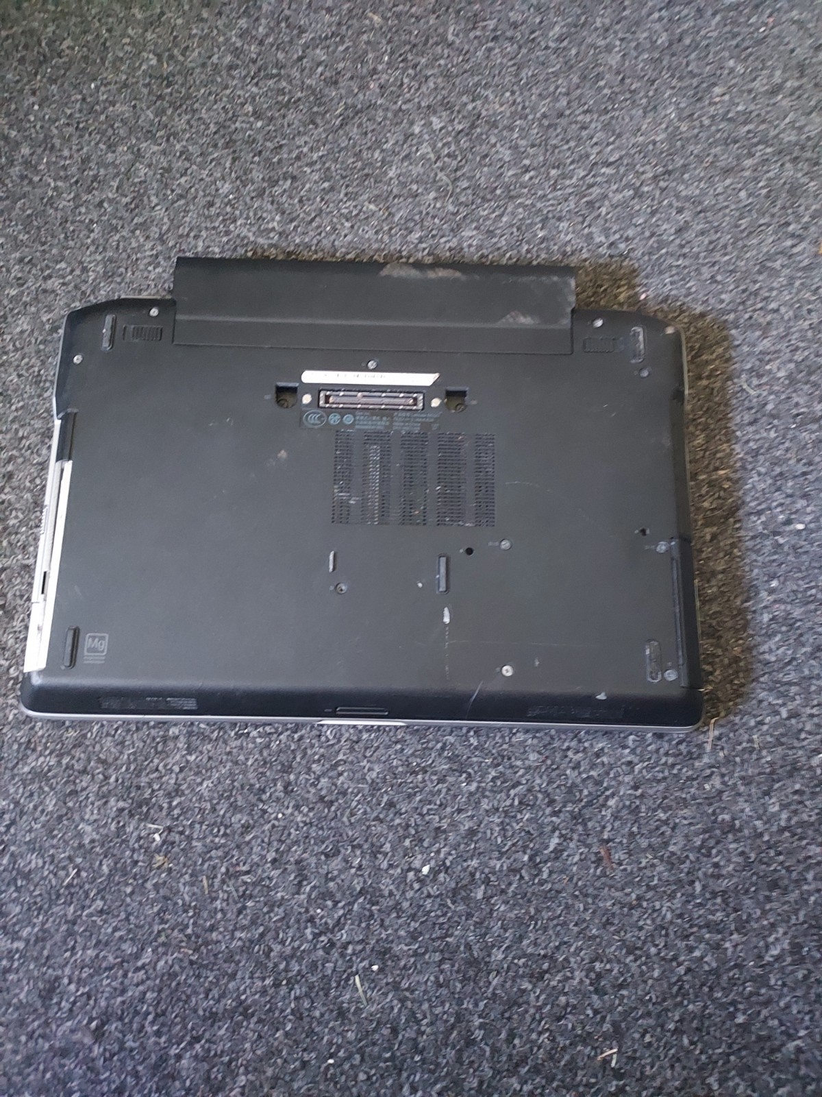 Dell Latitude E6320, i7-2620-3.4GHZ, 8GB Ram, 320GB HD, 13.3 Monitor, Win 10