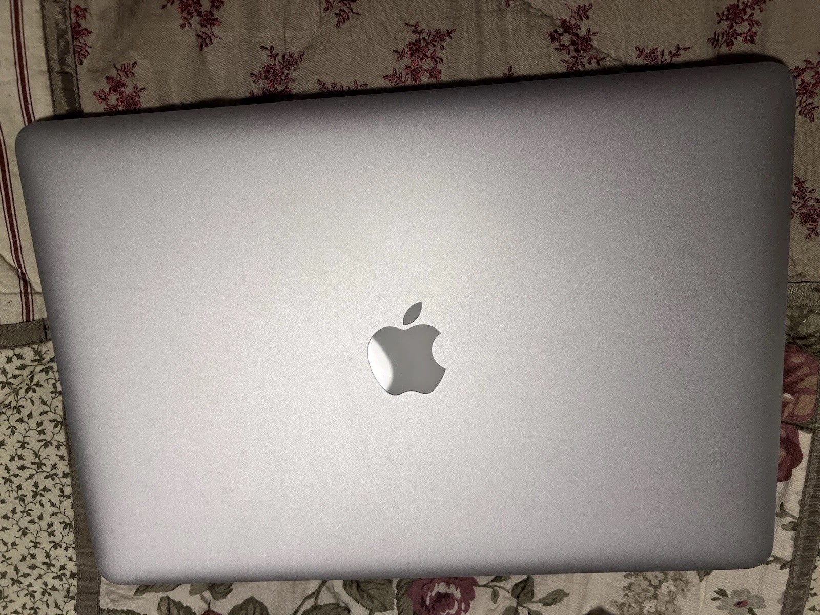 Apple MacBook Pro 15-inch A1398