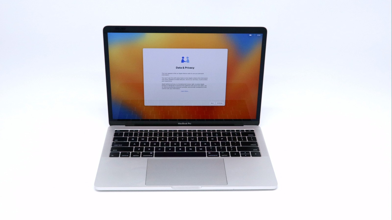 Apple MacBook Pro 13 Core i7 16GB 256GB Silver 2017 – Used Good