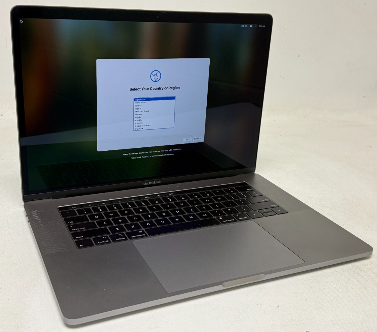 Apple MacBook Pro 2019 15.4″ (i9-9980H – 16GB RAM – 512GB SSD – MV912LL/A)*