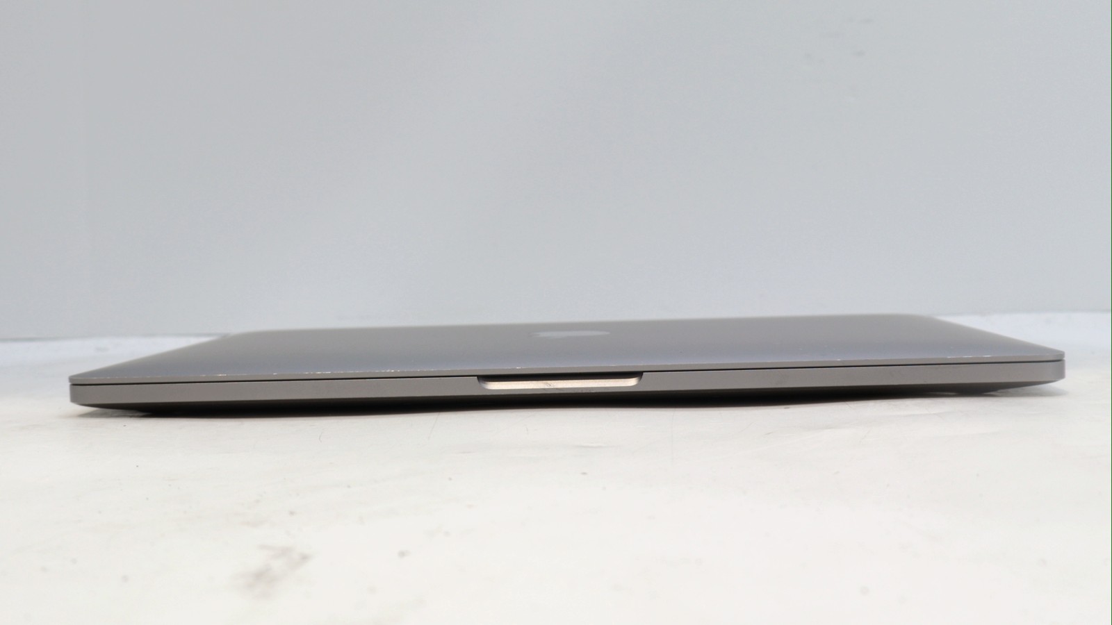 Apple MacBook Pro A2251 13 Core i7 16GB 512GB Gray 2020