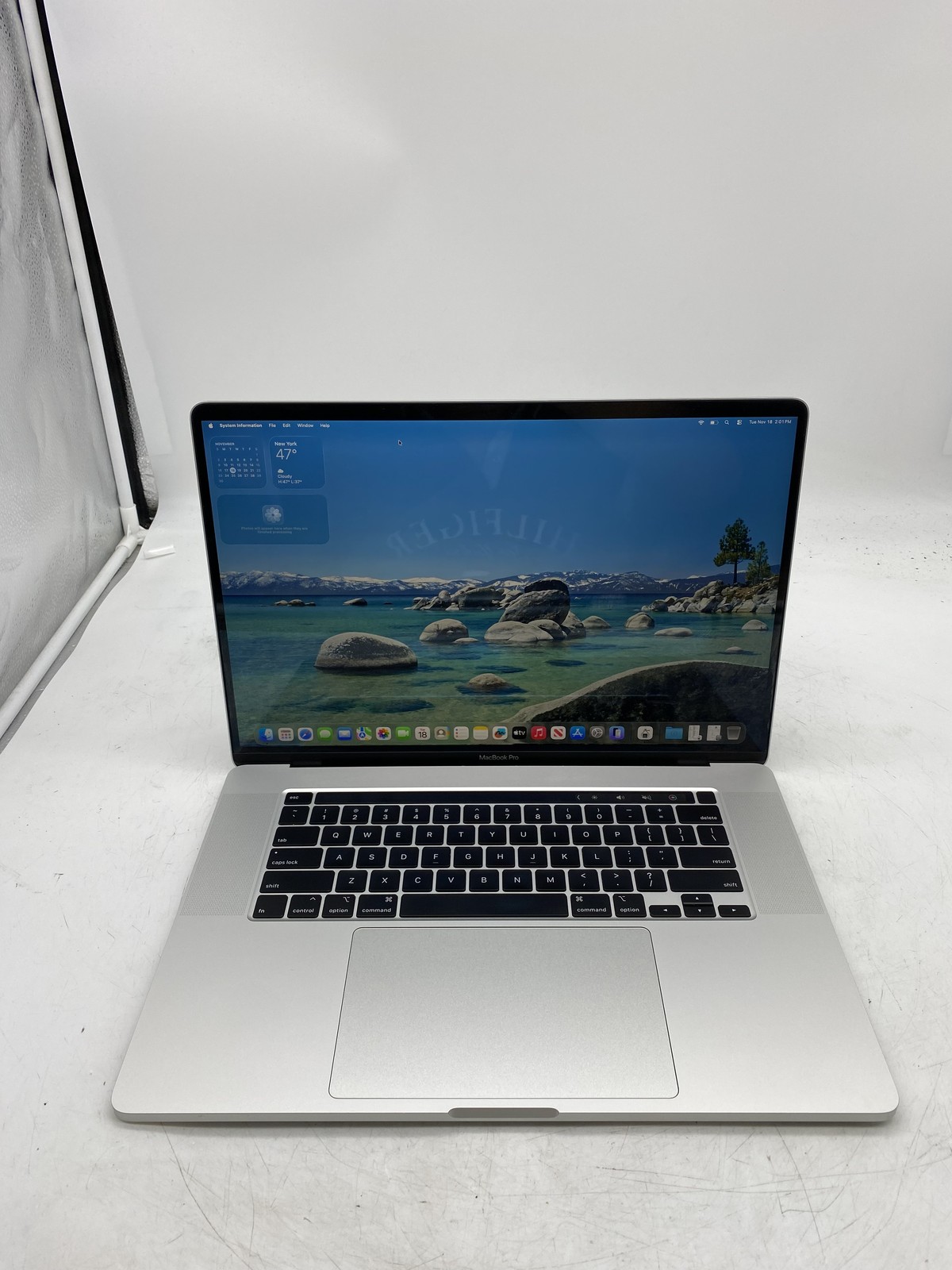 Apple MacBook Pro 2019 16″ Core i7 9750H 16GB RAM 500GB SSD MacOS Tahoe