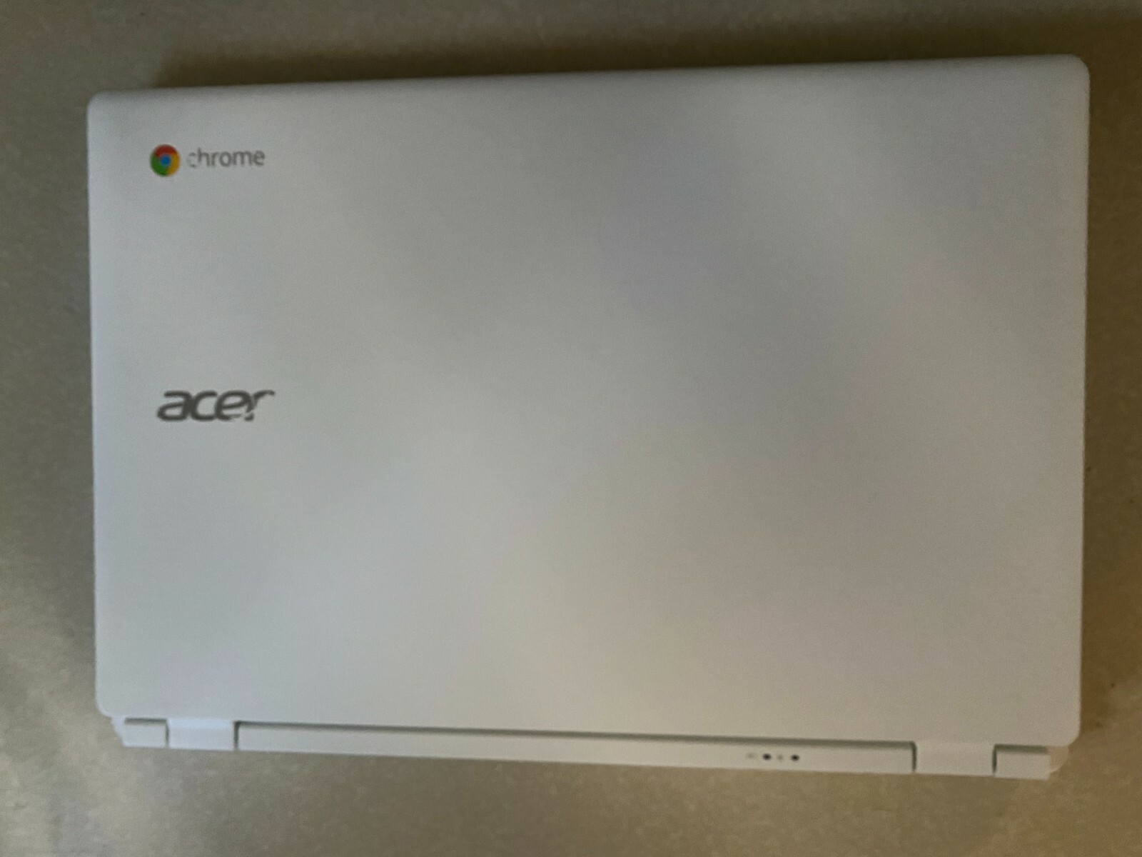ACER Chromebook Series 13 White 13 inch Screen