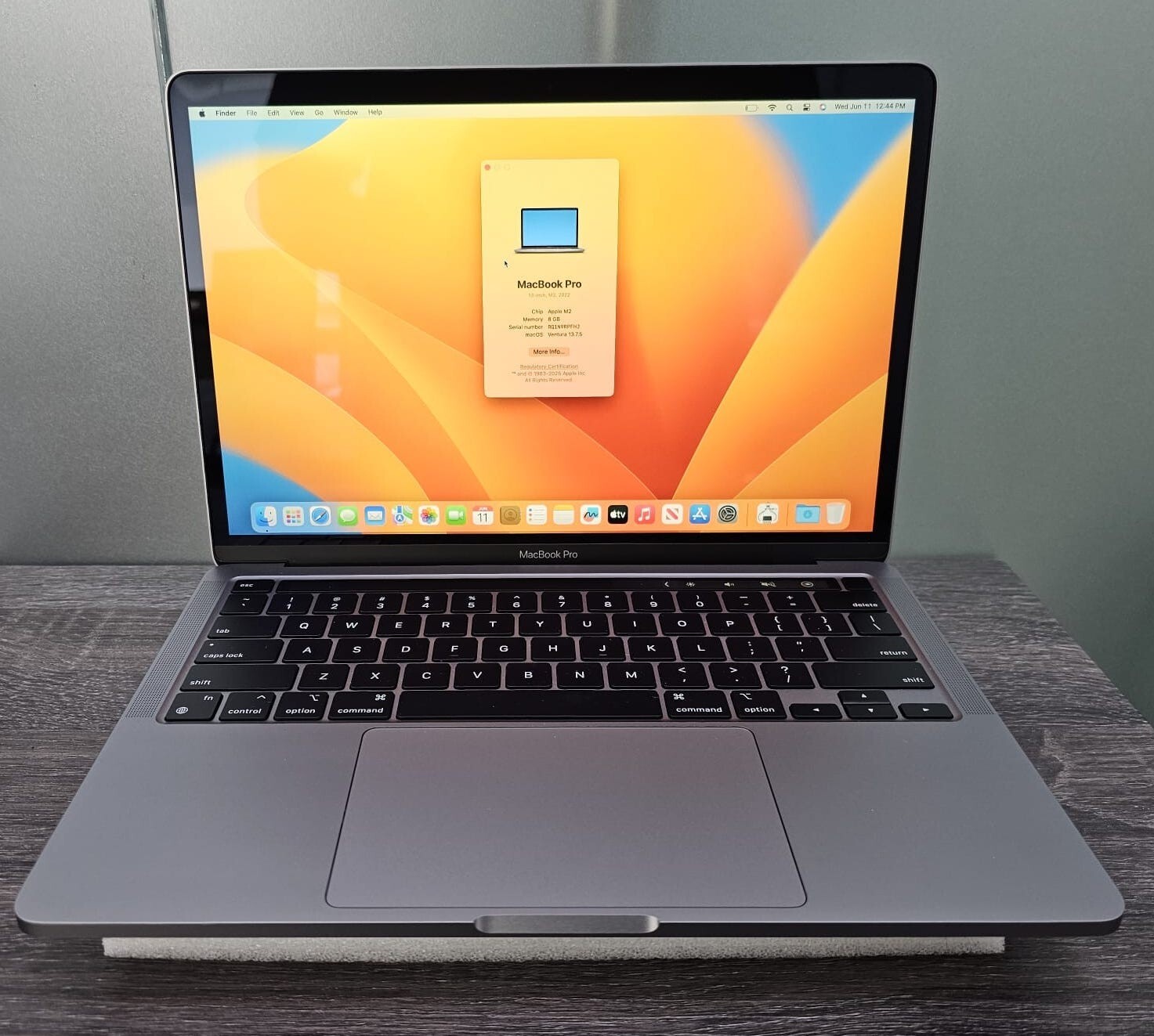 Apple MacBook Air 13 in 2022 Apple M2 3.49 GHz, 256 GB 8 GB 8-Core