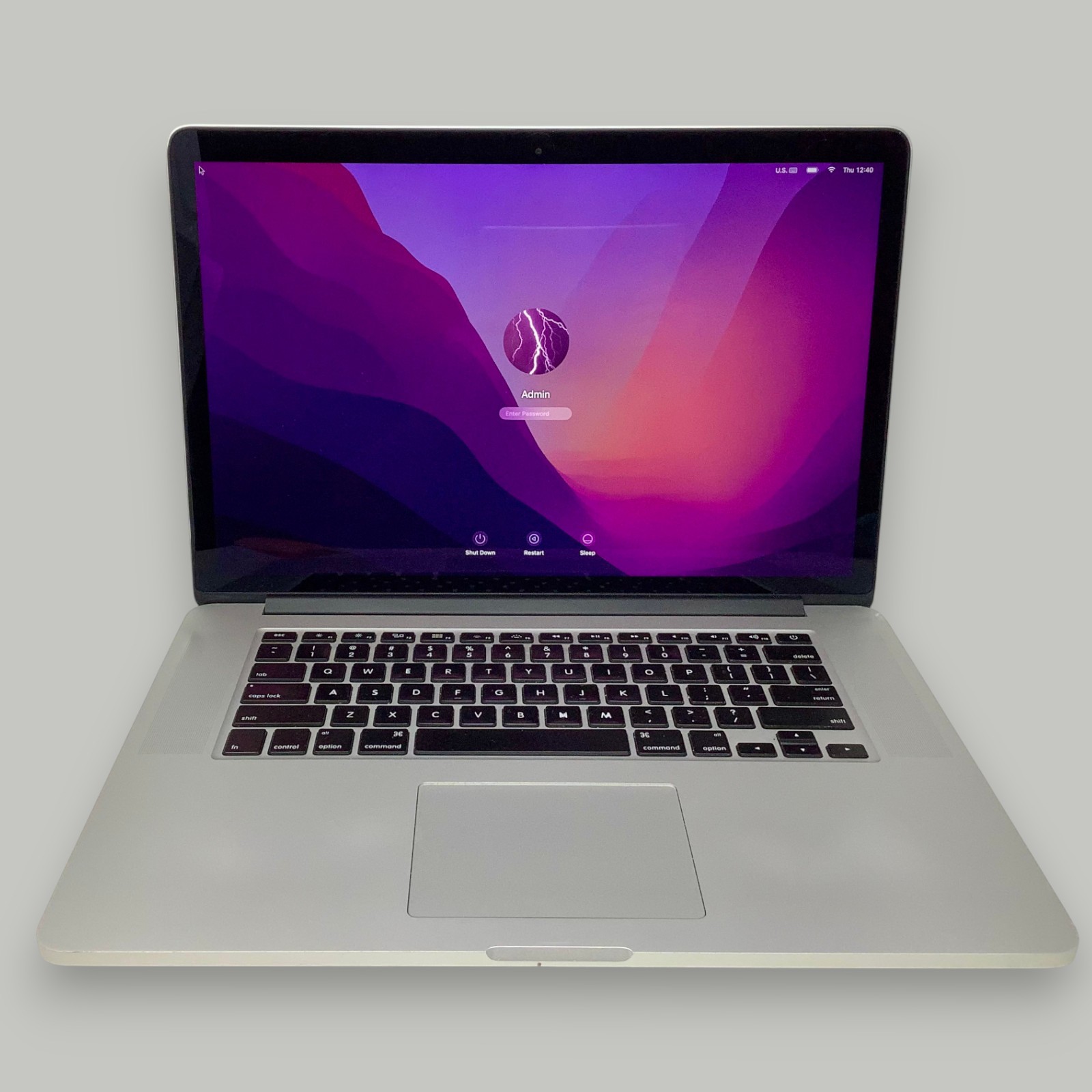 Apple MacBook Pro A1398 15” i7 2.2GHz 512GB SSD 16GB MJLQ2LL/A Retina