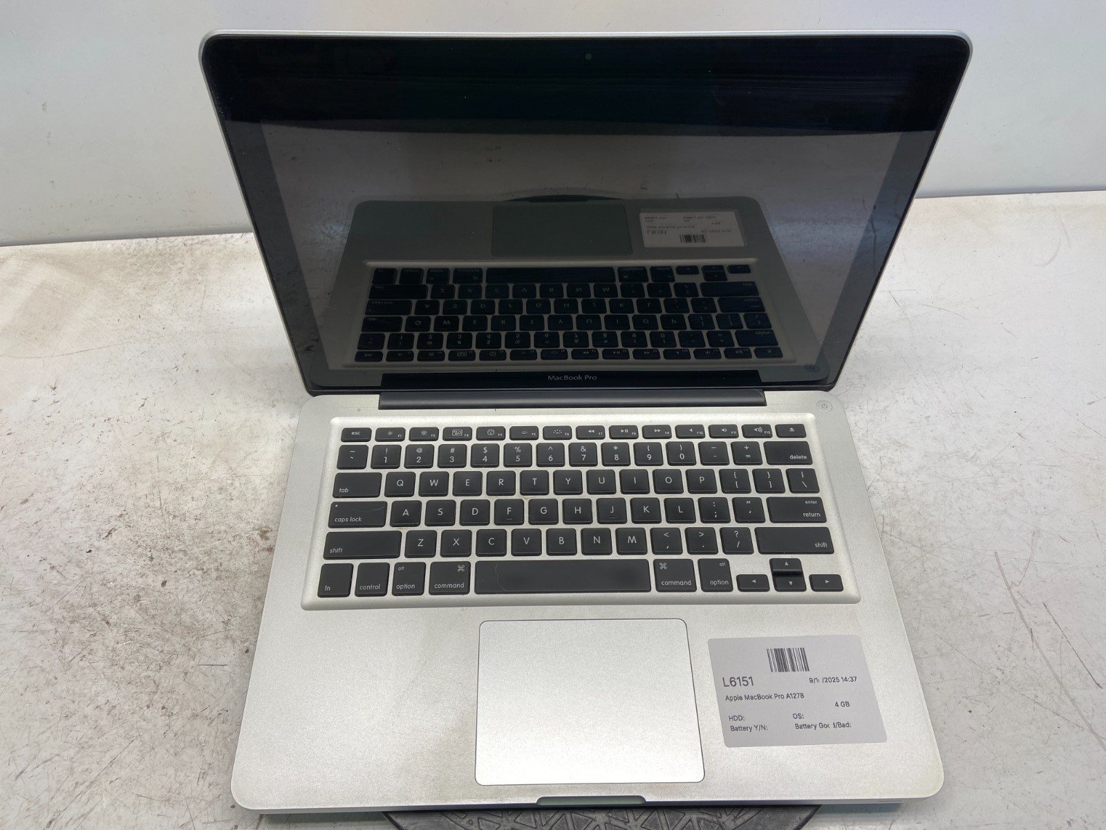Apple MacBook Pro A1278 Intel Core i5-2415M 2.3GHz 4 GB NO HDD