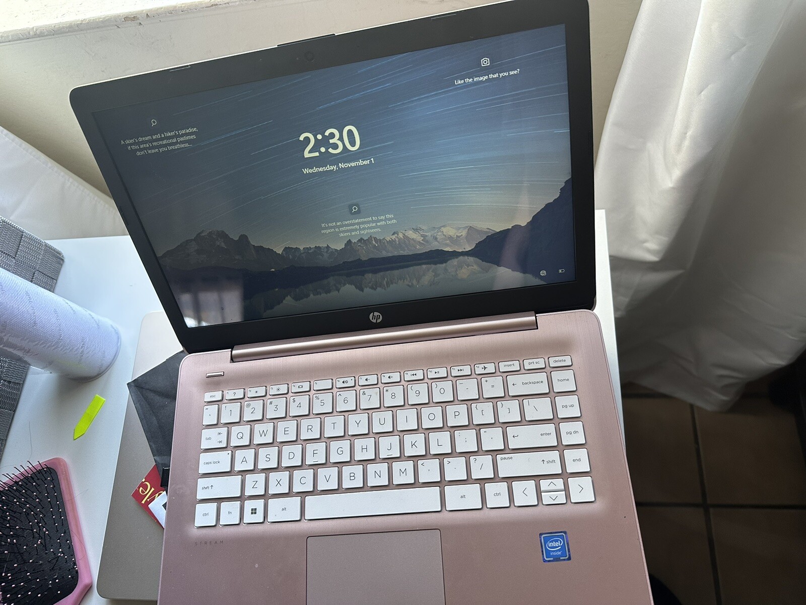 HP Stream 14-cb172wm 14″ (64 GB, Intel Celeron N4000, 1.10 GHz, 4 GB) Laptop…