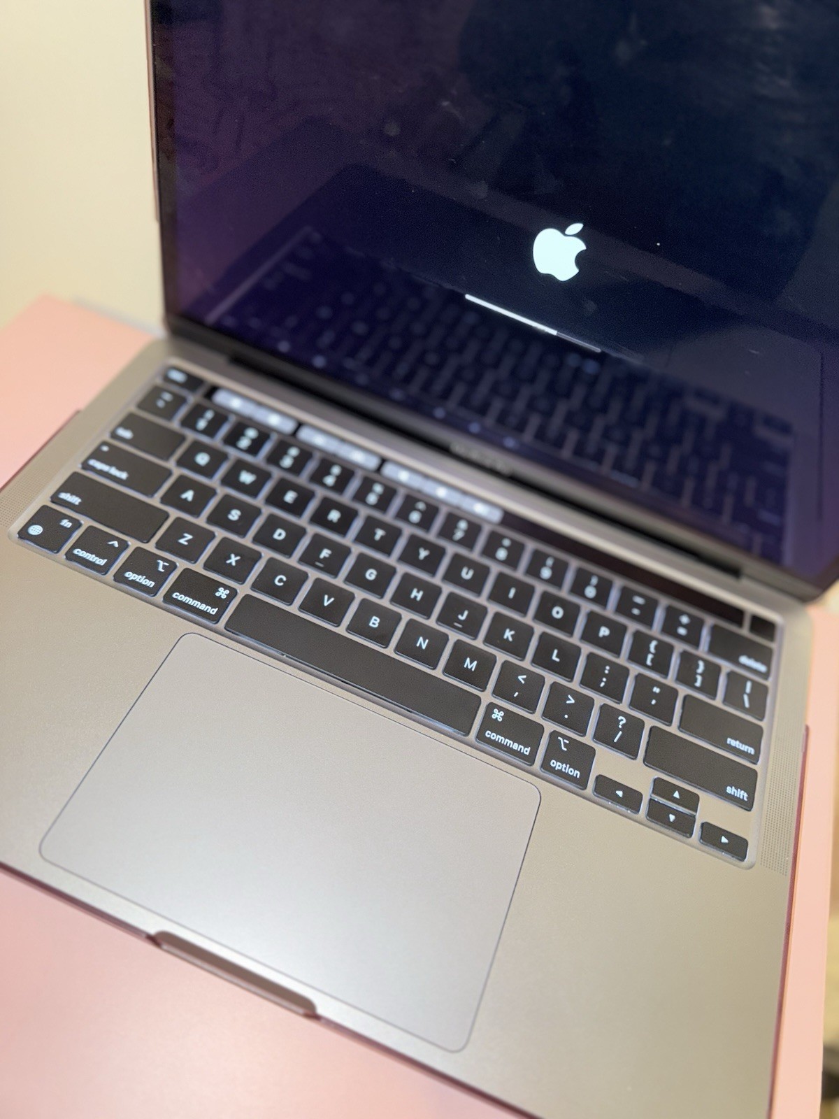 Apple MacBook Pro 2020 13-inch 256 gb